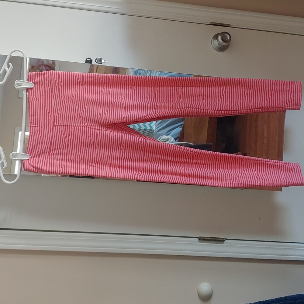 Pink heart stripe leggings